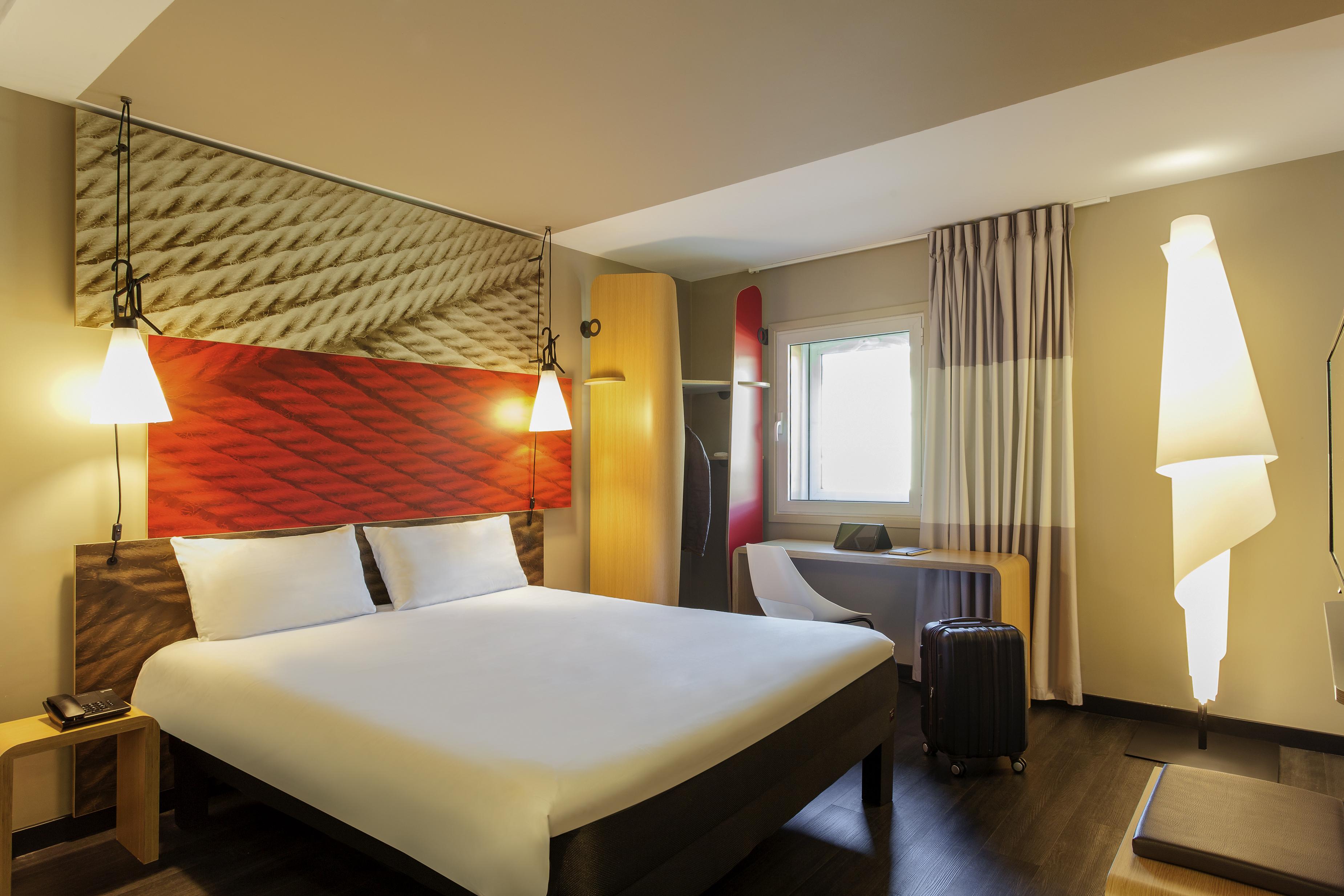 Hotel Ibis Lisboa Liberdade Exteriör bild